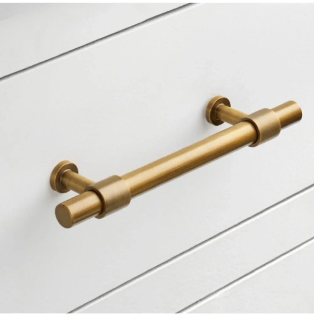Brand New - Assorted cabinet hardware - Picture 8 of 14